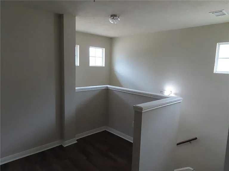 4107 McFarland Dr — Photo 31