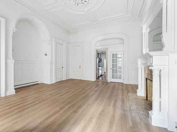 5th image of 114 E 37th St #2F