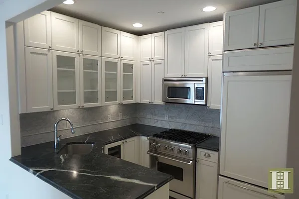 Rented by Halstead Real Estate | media 2
