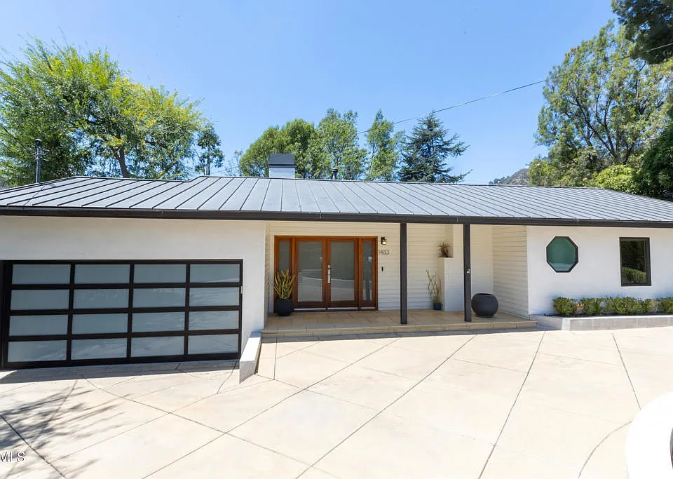 1483 Arroyo View Dr