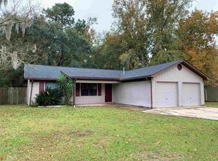 611 Plantation Village Dr, Saint Marys, GA 31558