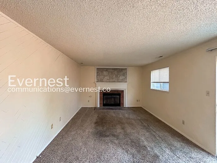 2702 Dickens Dr — Photo 7