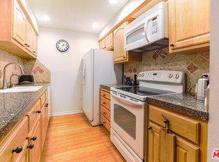 8105 Raintree Cir, Culver City, CA 90230