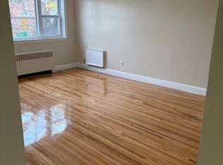 (Undisclosed Address), Bronx, NY 10462