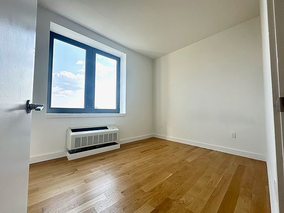 5th image of 409 Eastern Pkwy APT 1102