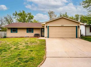 2424 N Battin St, Wichita, KS 67220