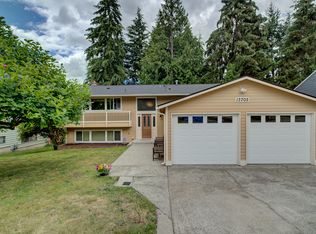 13705 115th Ave NE, Kirkland, WA 98034