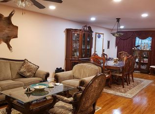 121 Kendall Rd, Kendall Park, NJ 08824