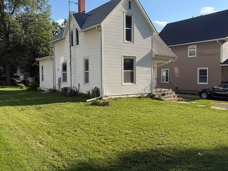 5235 Walker Ave — Photo 13