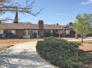 13780 Hopi Rd, Apple Valley, CA 92307