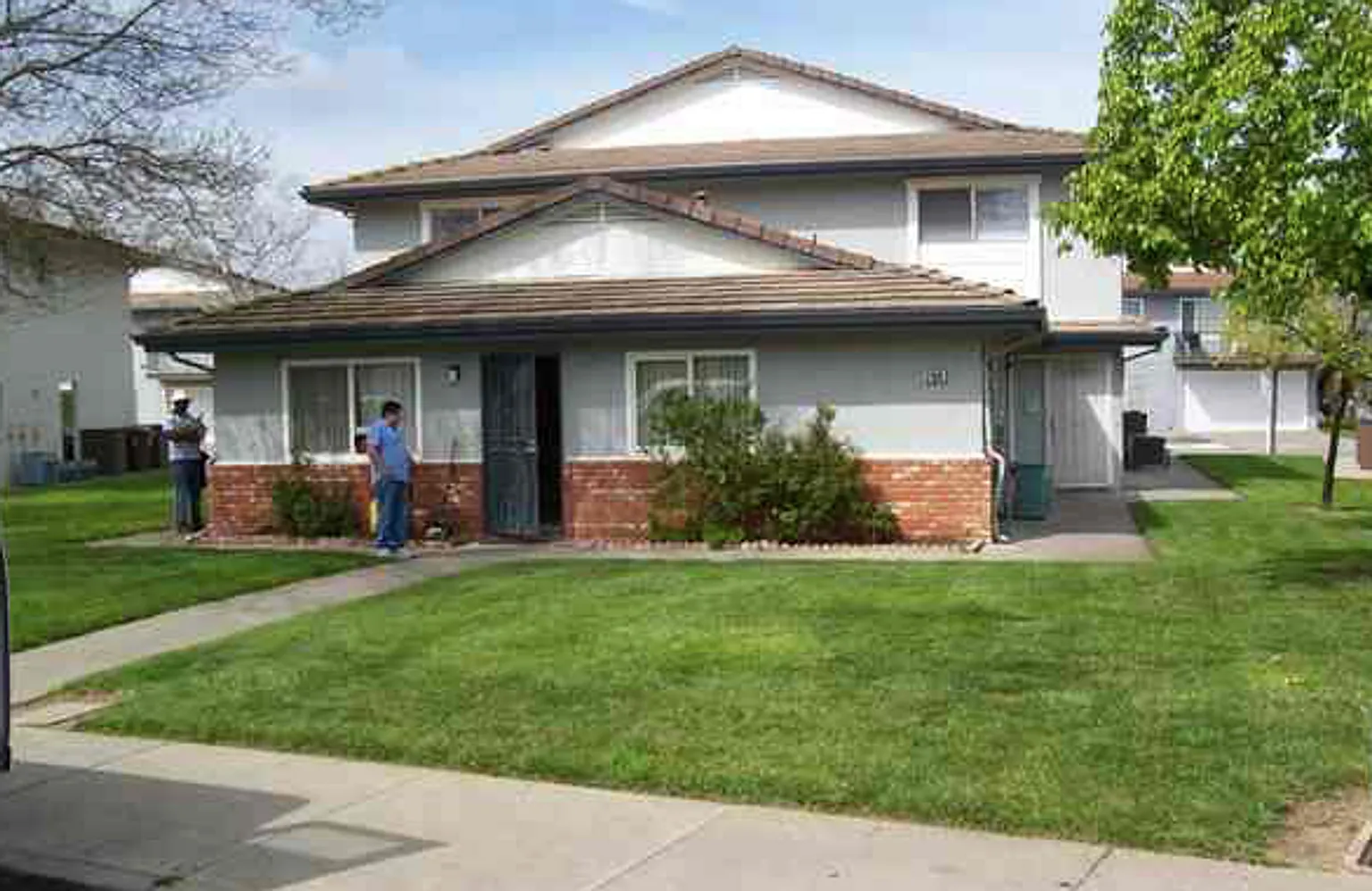 2106 Peppertree Way APT 3 photo 1