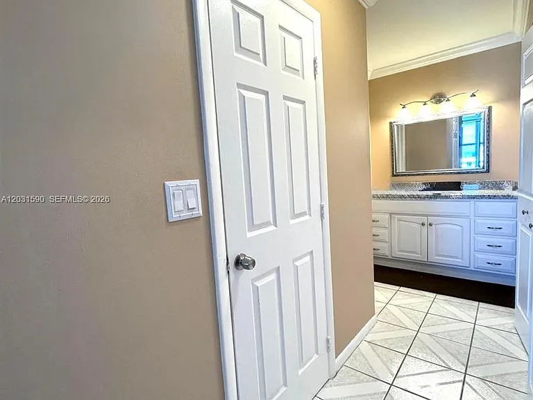3800 S Ocean Dr #1816 — Photo 14