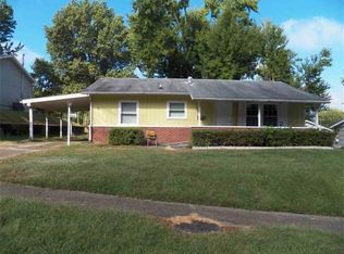 4506 Meadowridge Rd, Evansville, IN 47710