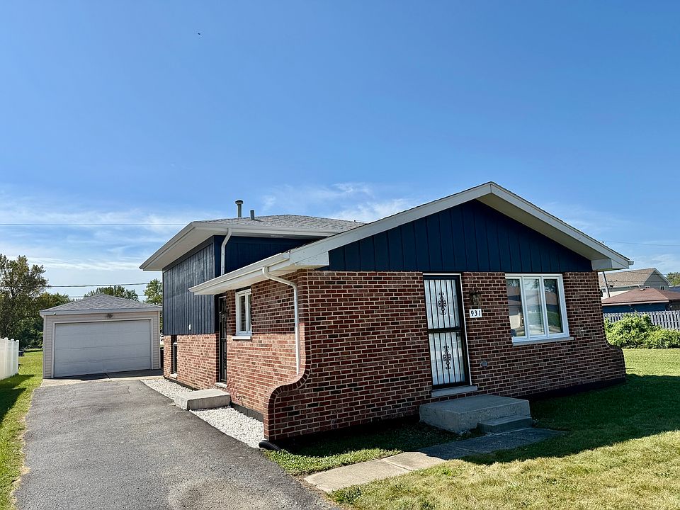 1st image of 931 Miller Pl