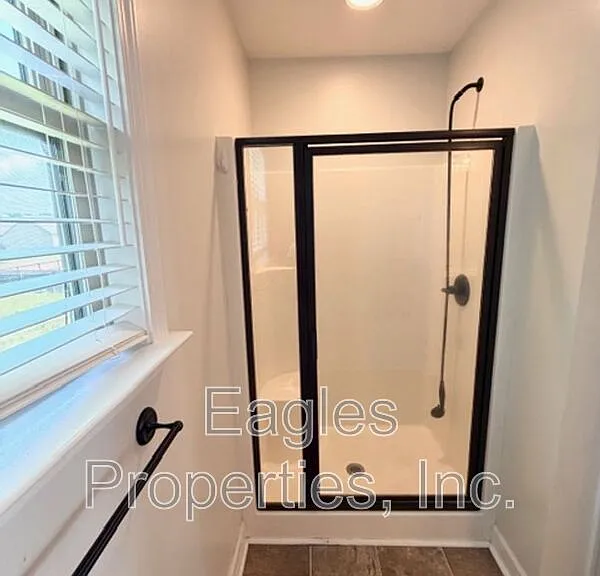215 Ingram Fields Dr — Photo 13
