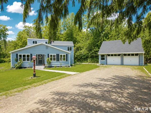 440 Dunbar Hill Road, Hamden, CT 06514