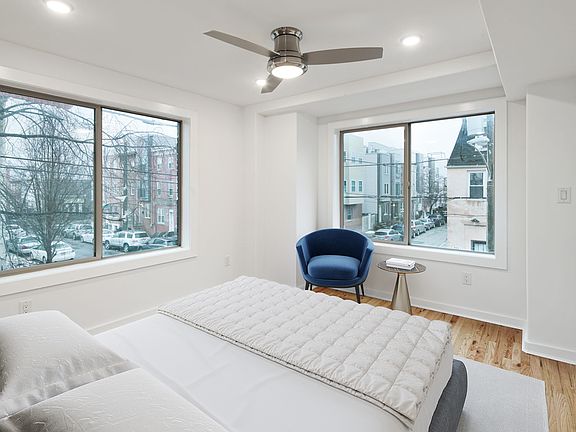 5th image of 1925 S 6th St #3