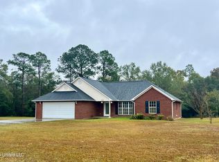 6904 Tanner Williams Rd, Lucedale, MS 39452