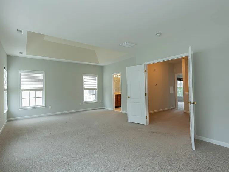 305 Lewisburg Ln — Photo 19