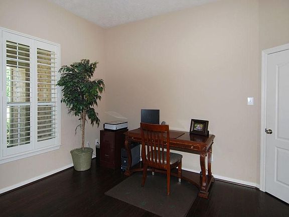 4th image of 12646 Blackstone River Dr