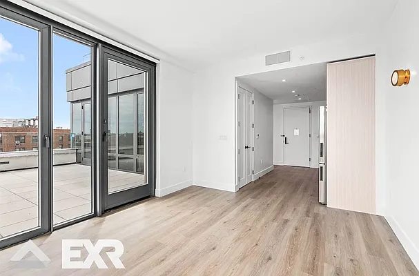 Rented by EXR | media 3