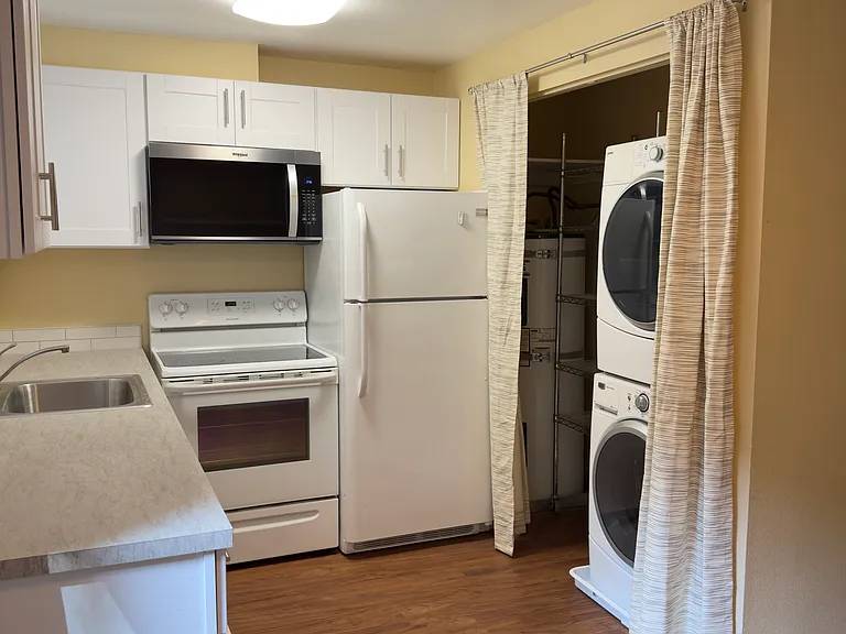 5031 SW Beaverton Hillsdale Hwy — Photo 4
