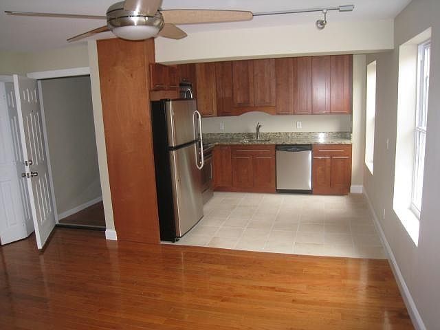 2nd image of 283 Grove St APT 3