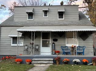 7029 Jackson Ave, Warren, MI 48091