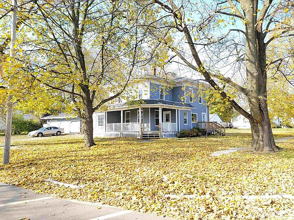2nd image of 400 Milwaukee Rd