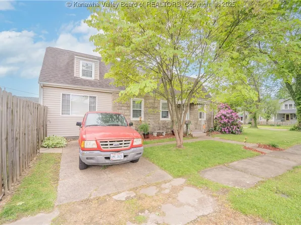 108 55th St SE, Charleston, WV 25304