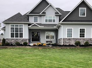 850 Haymarket St, West Jefferson, OH 43162