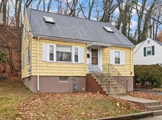 115 Windham Rd, Hyde Park, MA 02136