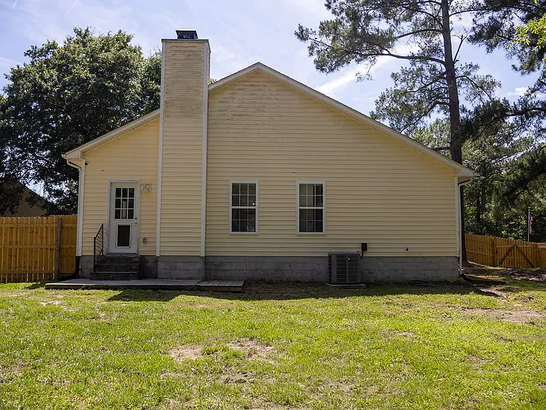 206 Blueberry Ct — Photo 45
