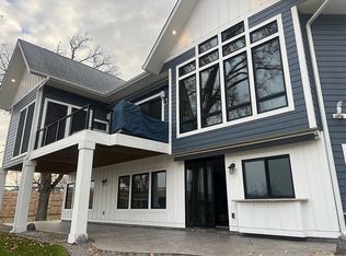 2838 Co Road #101, Minnetonka, MN 55391