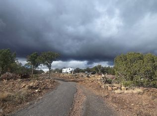 9938 W Gleed Station Rd, Ash Fork, AZ 86320