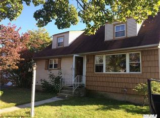4028 Wicks Ave, Seaford, NY 11783