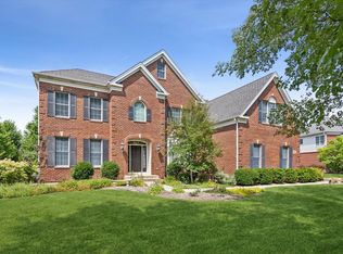 29 Glacier Cir, South Barrington, IL 60010