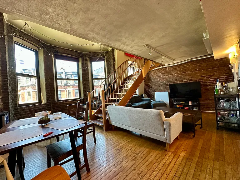 279 Newbury St #5 — Photo 7