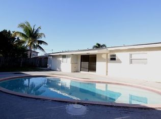 2430 NE 2nd Ter, Pompano Beach, FL 33064