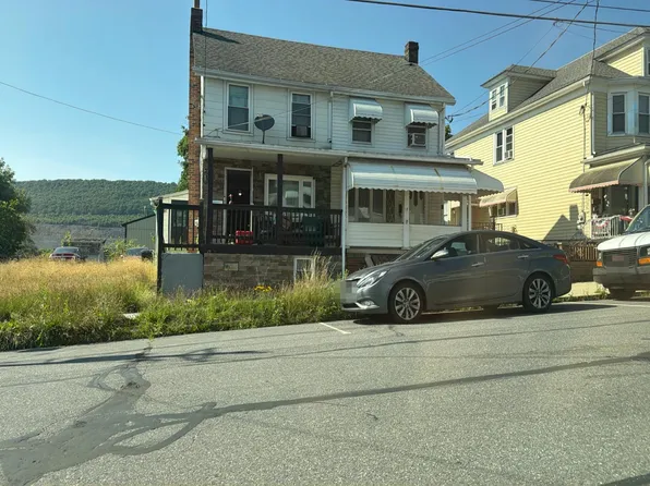 19 W Phillips St, Coaldale, PA 18218