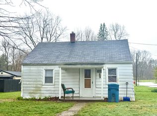 519 W 11th St, Jonesboro, IN