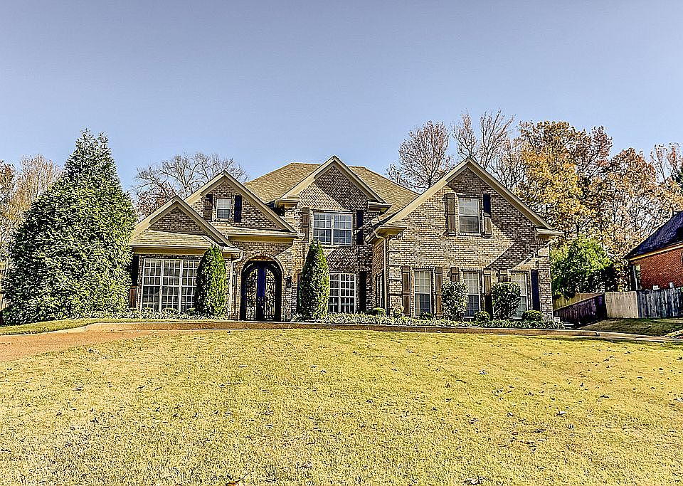 1st image of 4284 Dickens Place Dr W
