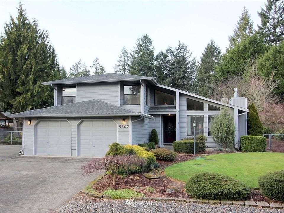 Fenced yard; double lot with extra off street parking