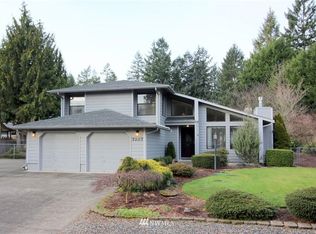 5207 Marian Dr NE, Olympia, WA 98516