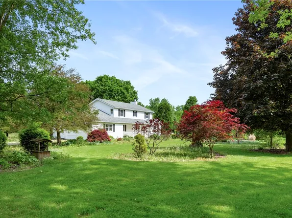 6134 E Lake Rd, Conesus, NY 14435