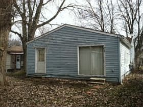 5th image of 27395 Dartmouth St