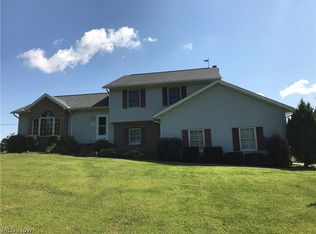 3010 Clay Rd NW, Dellroy, OH 44620