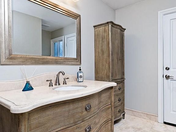 2nd image of 4011 E Skelton Canyon Cir