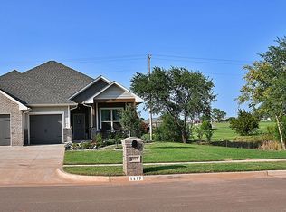 1117 NE 35th St, Moore, OK 73160