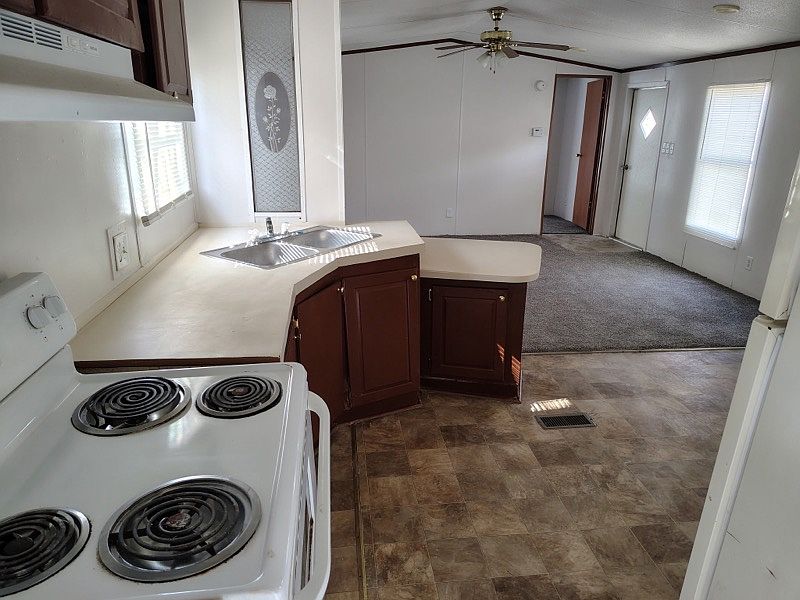 1st image of 326 Mesquite Ln Lot 25B